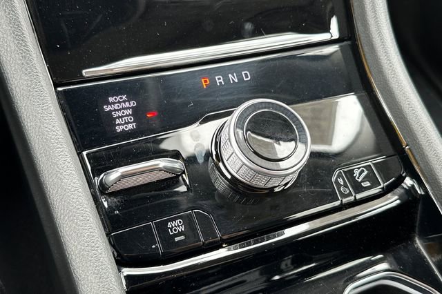 Certified 2022 Jeep Grand Cherokee Limited 4xe w/ MOPAR Finishing Package image 22