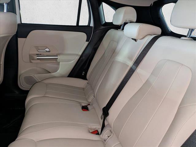 Certified 2022 Mercedes-Benz GLA 250 image 21