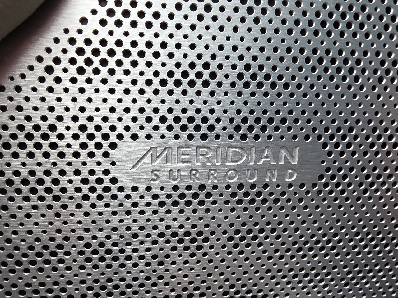 Used 2018 Land Rover Range Rover Velar S image 48