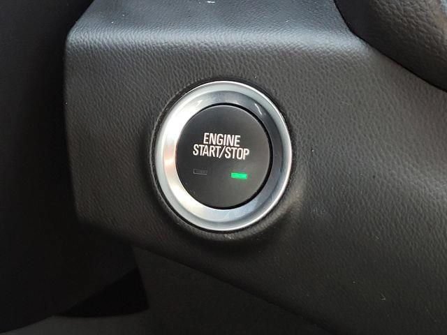 Used 2020 GMC Terrain SLT w/ Preferred Package FWD image 30