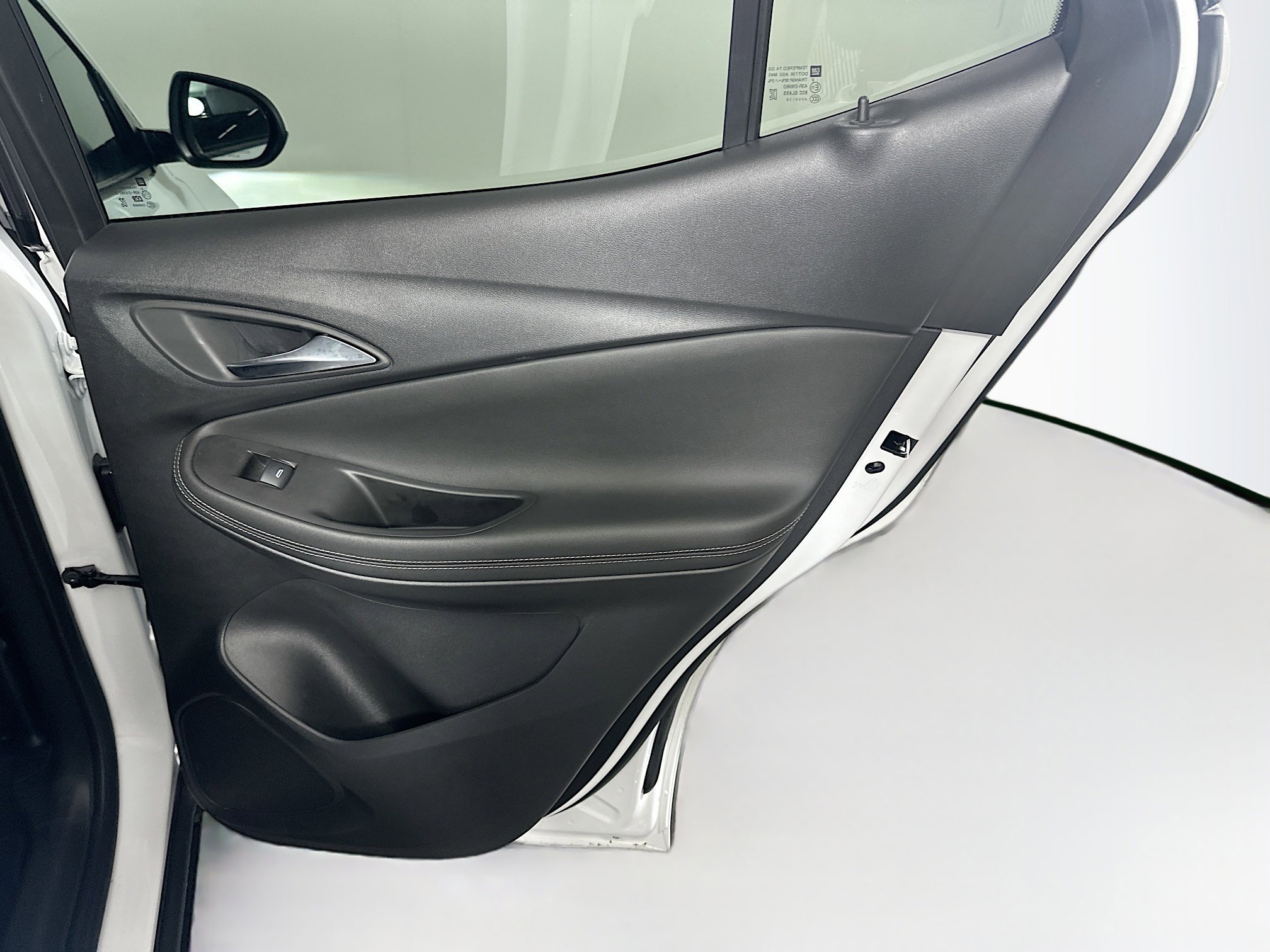 Used 2025 Buick Encore GX Preferred image 28