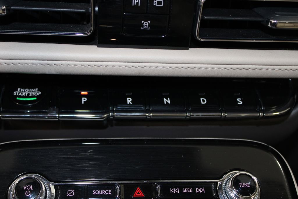 Used 2023 Lincoln Nautilus Reserve w/ Equipment Group 201A image 47