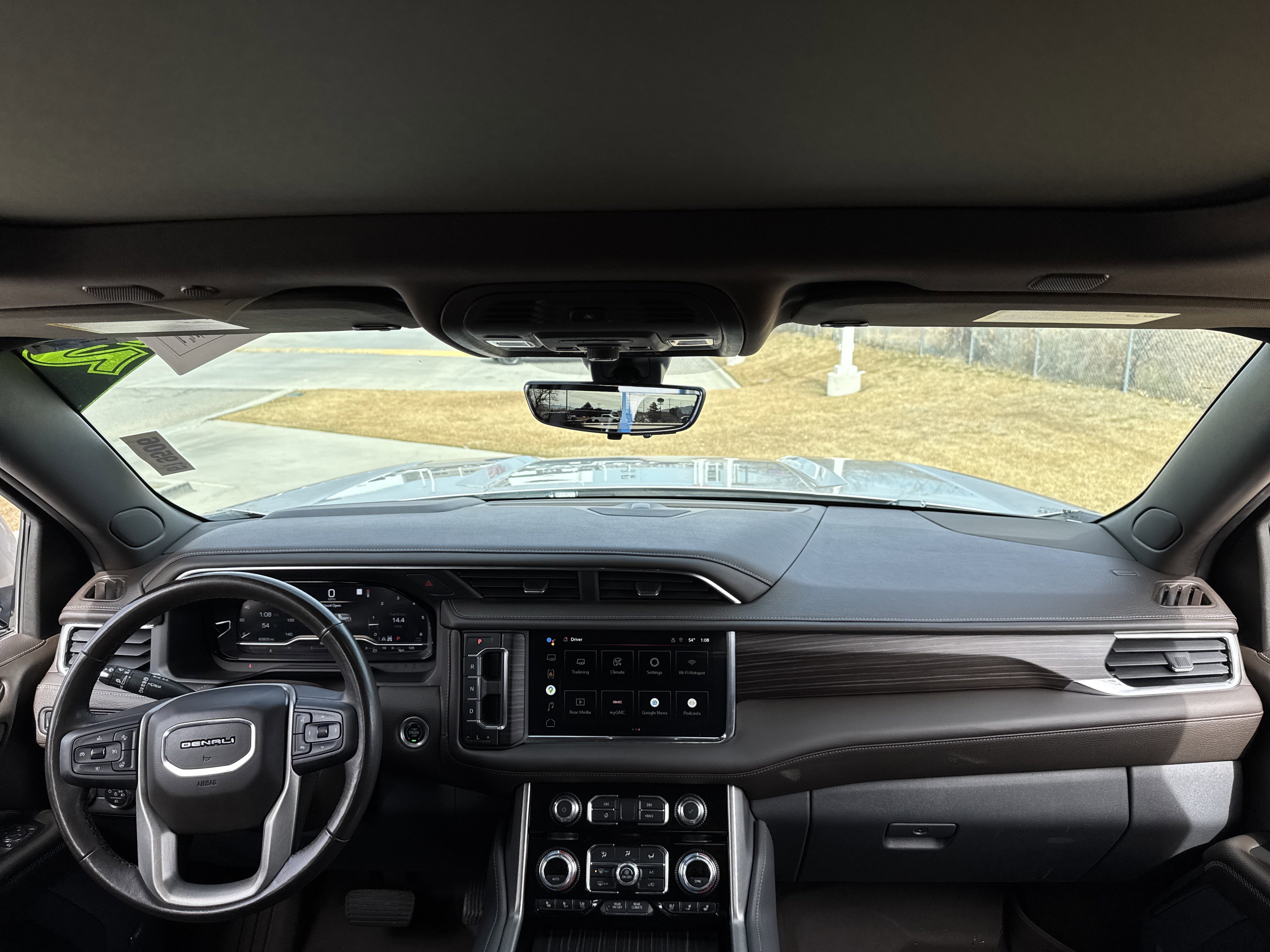 Used 2022 GMC Yukon Denali w/ Denali Ultimate Package image 24