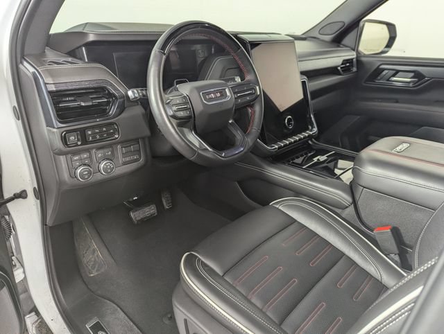 Used 2026 GMC Yukon AT4 Ultimate AWD/4WD image 11