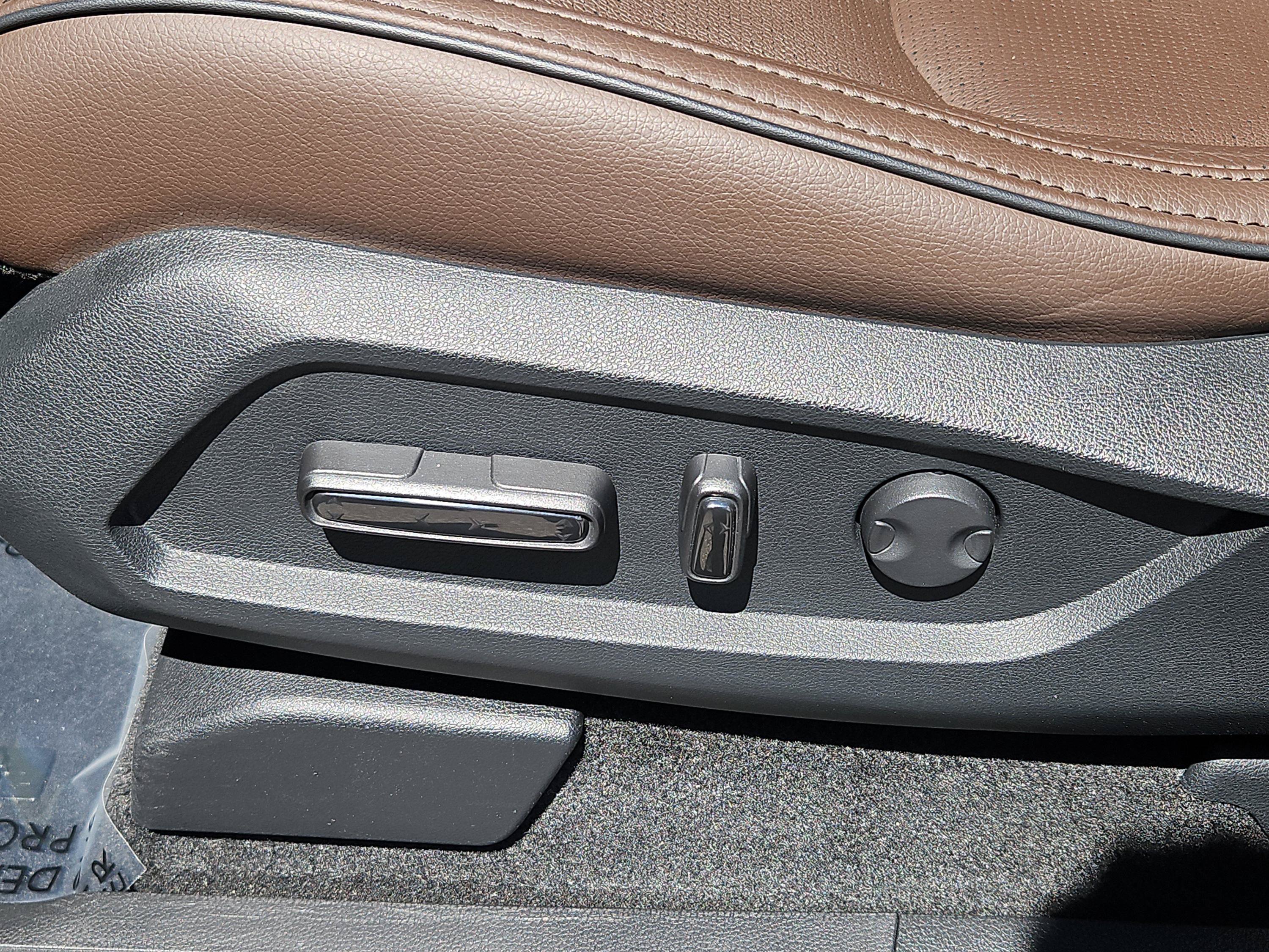 Certified 2023 Honda Pilot Elite image 19