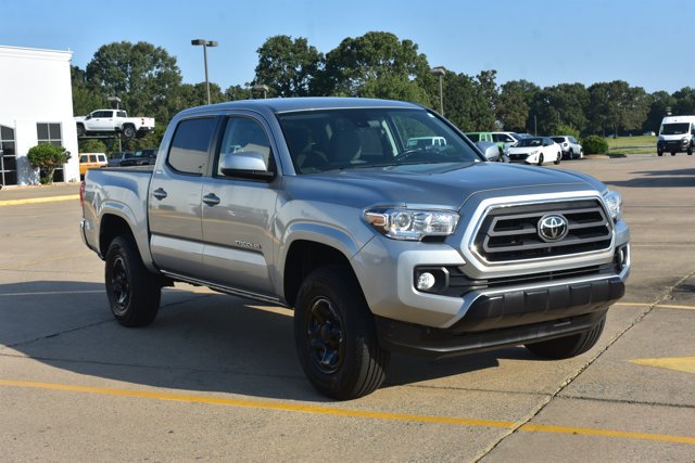 Used 2023 Toyota Tacoma SR5 RWD image 3