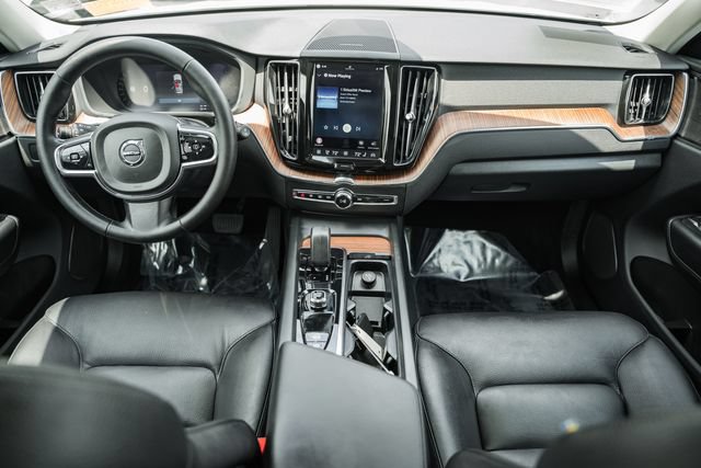 Certified 2023 Volvo XC60 T8 Plus w/ Climate Package AWD/4WD image 20