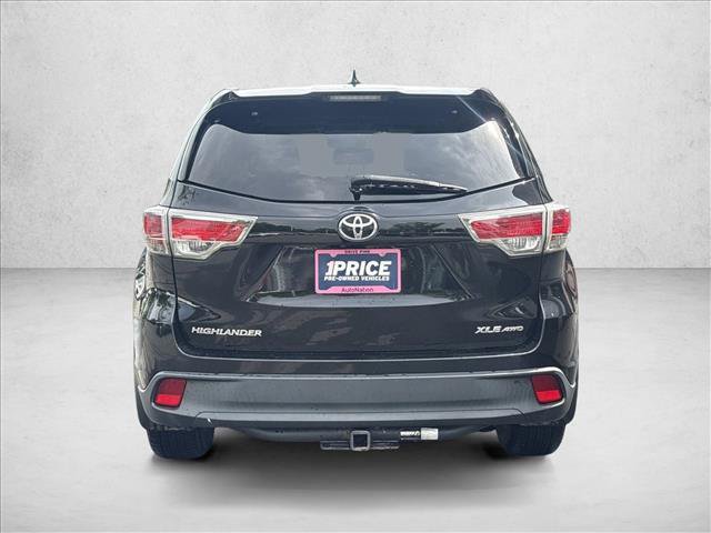 Used 2016 Toyota Highlander XLE AWD/4WD image 6