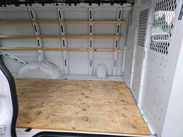 Used 2024 GMC Savana 2500 w/ Driver Convenience Package image 10