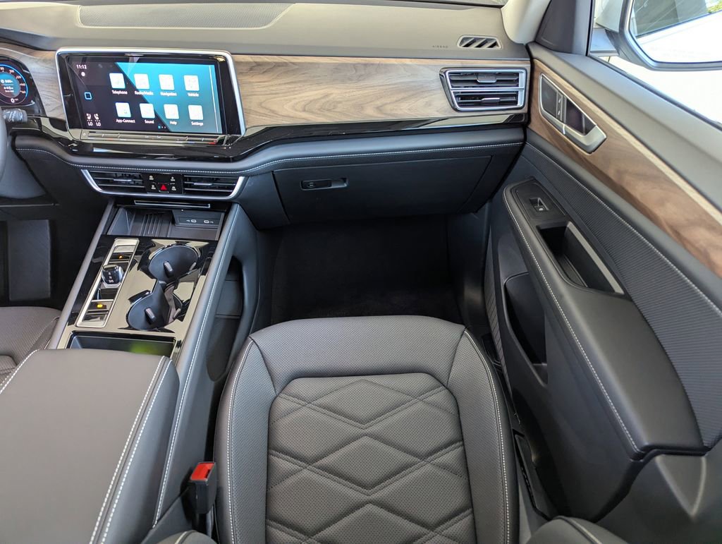 New 2026 Volkswagen Atlas SE image 16