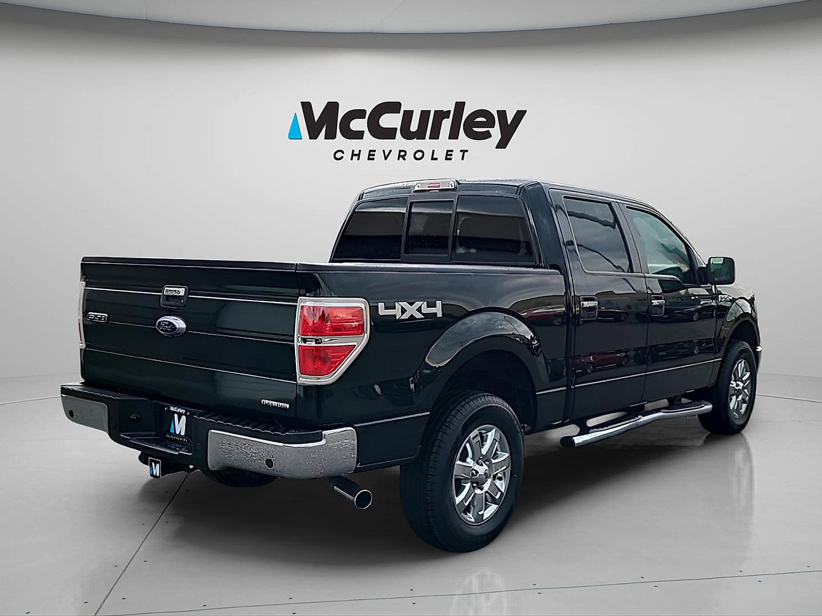 Used 2014 Ford F150 XLT w/ Equipment Group 302A Luxury AWD/4WD image 7
