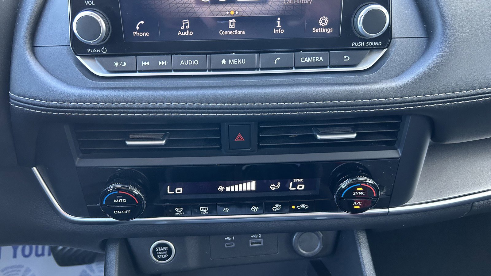 Used 2023 Nissan Rogue SV image 30