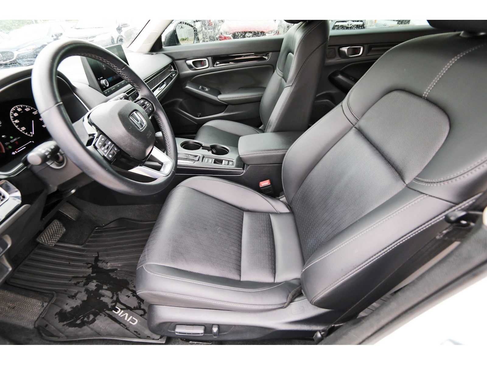 Used 2024 Honda Civic EX-L image 11