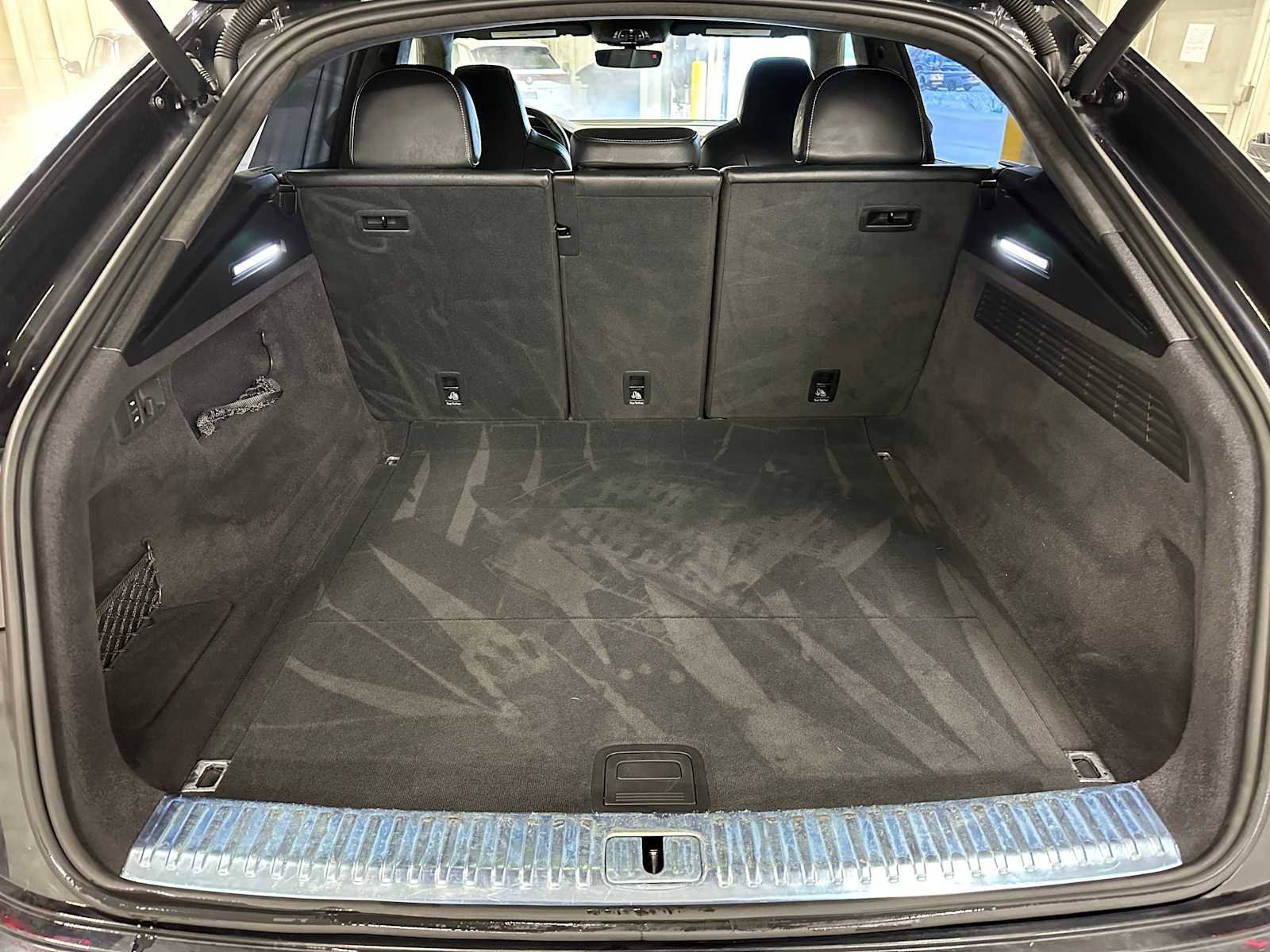 Used 2021 Audi SQ8 Prestige w/ Prestige Package image 14