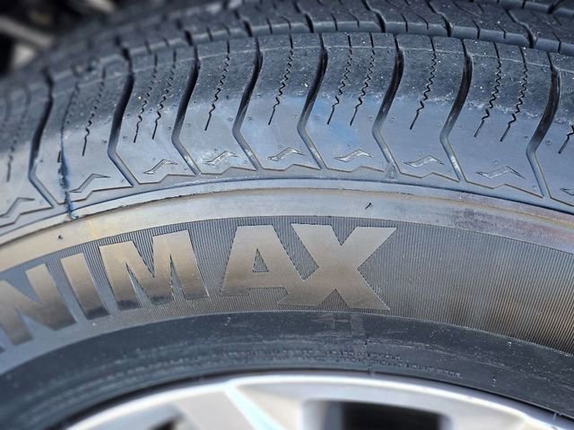 Used 2021 Jeep Grand Cherokee L Limited image 11