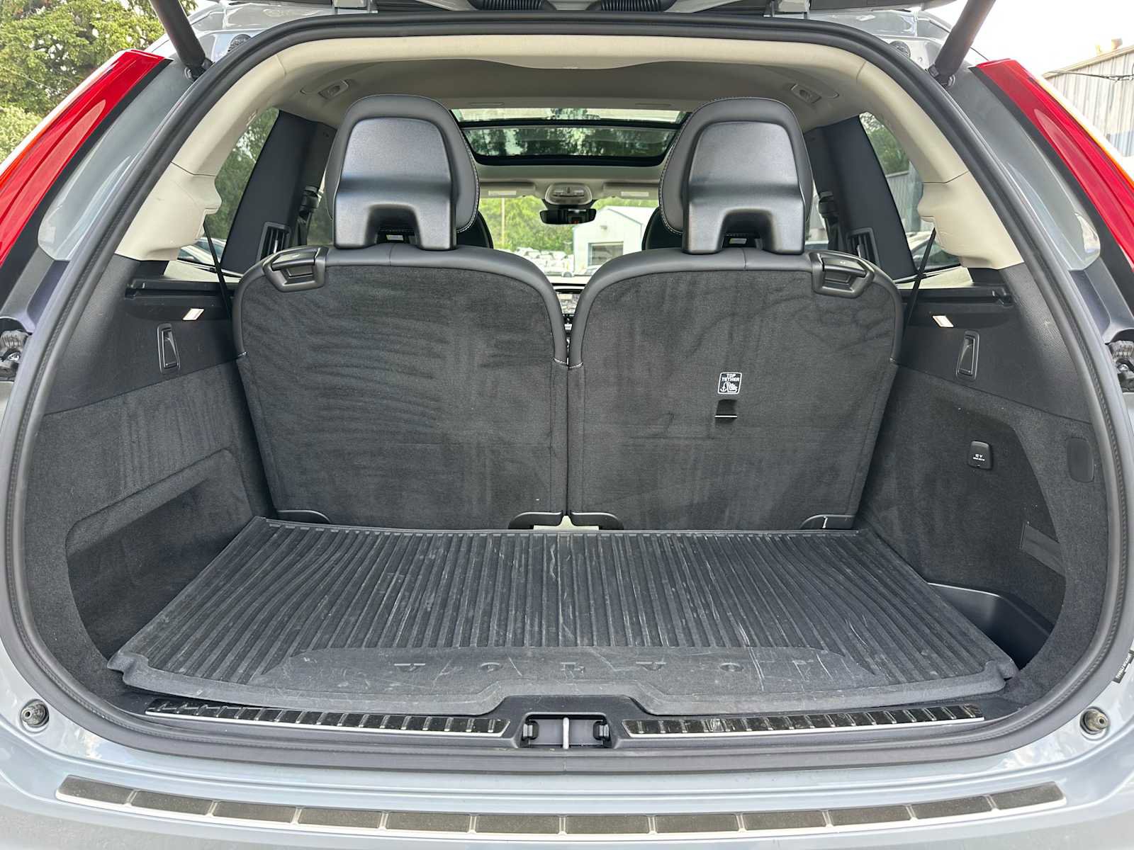 Certified 2024 Volvo XC90 T8 Ultimate w/ Protection Package AWD/4WD image 15