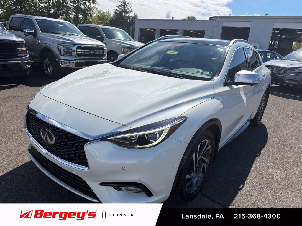 Used 2017 INFINITI QX30 Premium w/ Technology Package