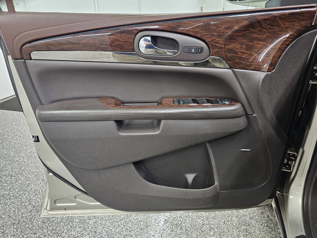 Used 2014 Buick Enclave Leather FWD image 14