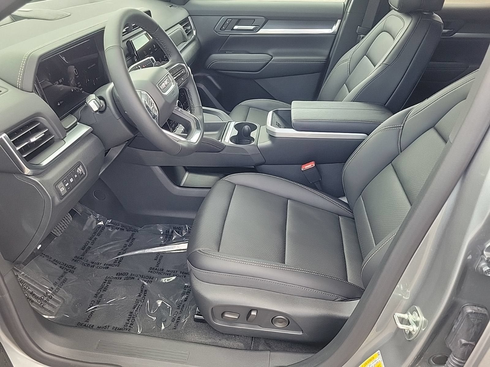 New 2027 GMC Terrain Elevation w/ Elevation Premium Package FWD image 8