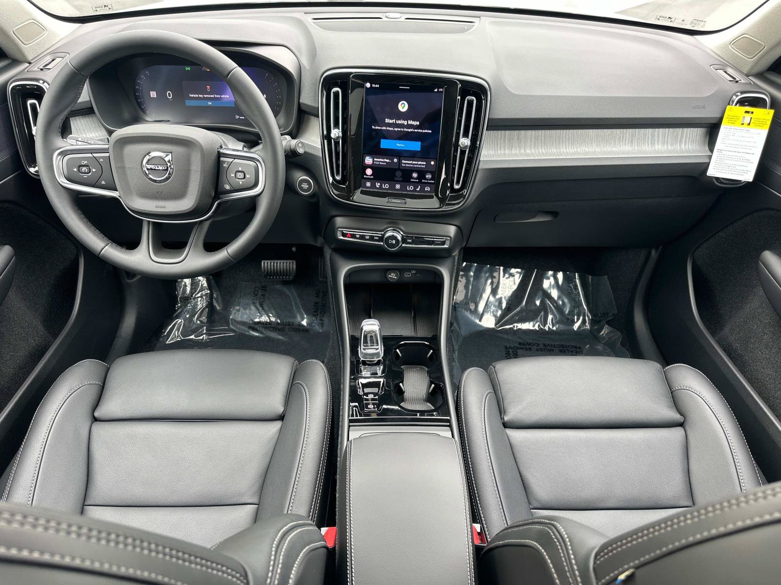 New 2026 Volvo XC40 B5 Plus w/ Protection Package Premier AWD/4WD image 7