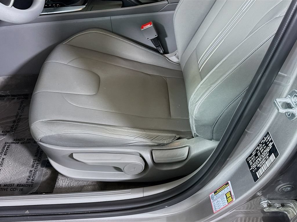Certified 2023 Hyundai Elantra SEL w/ Cargo Package FWD image 23