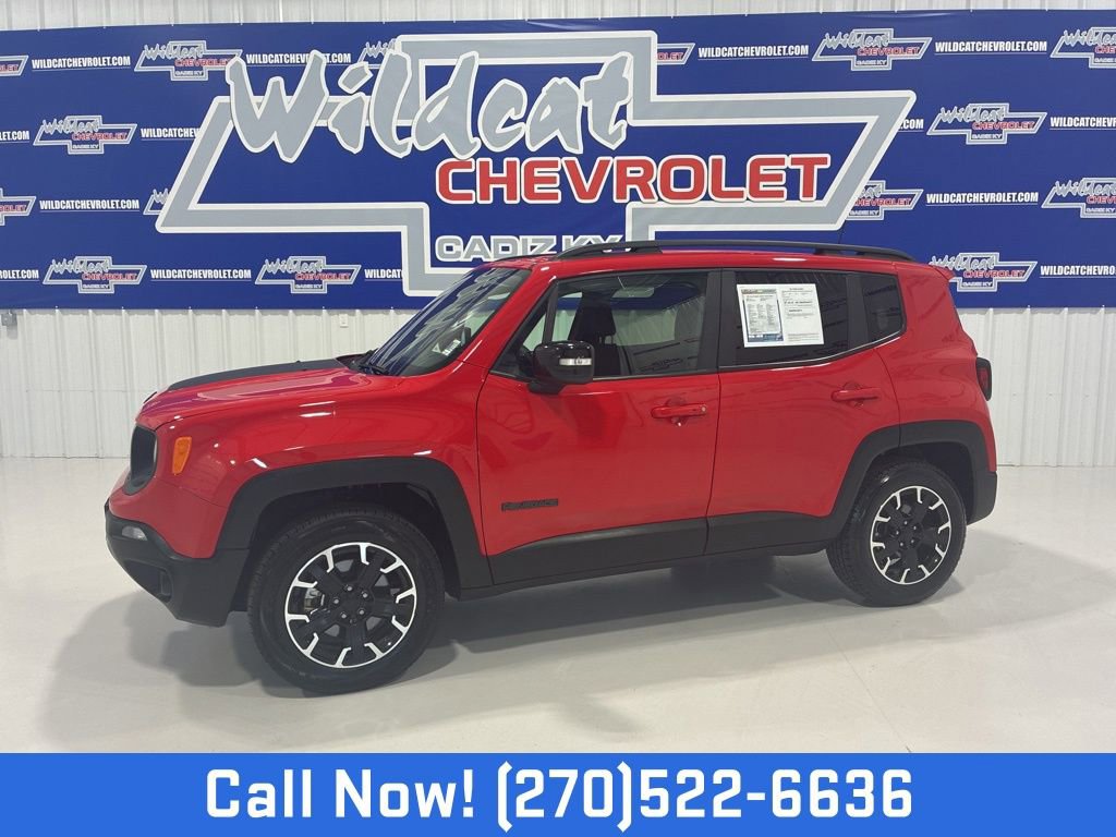 Used 2023 Jeep Renegade Latitude AWD/4WD image 1