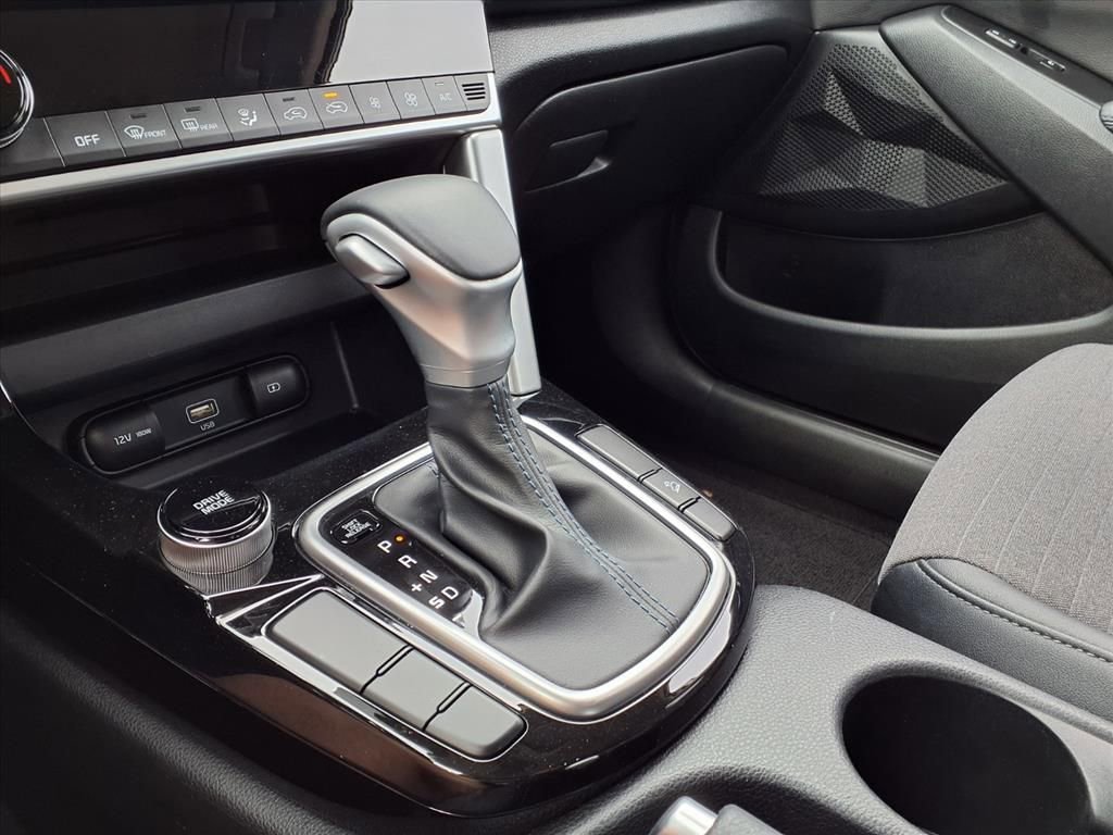 Used 2023 Kia Seltos S w/ Navigation Package image 19