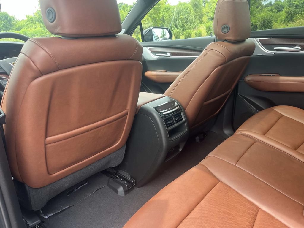 New 2026 Cadillac XT5 Premium Luxury w/ Driver Assist Package AWD/4WD image 19