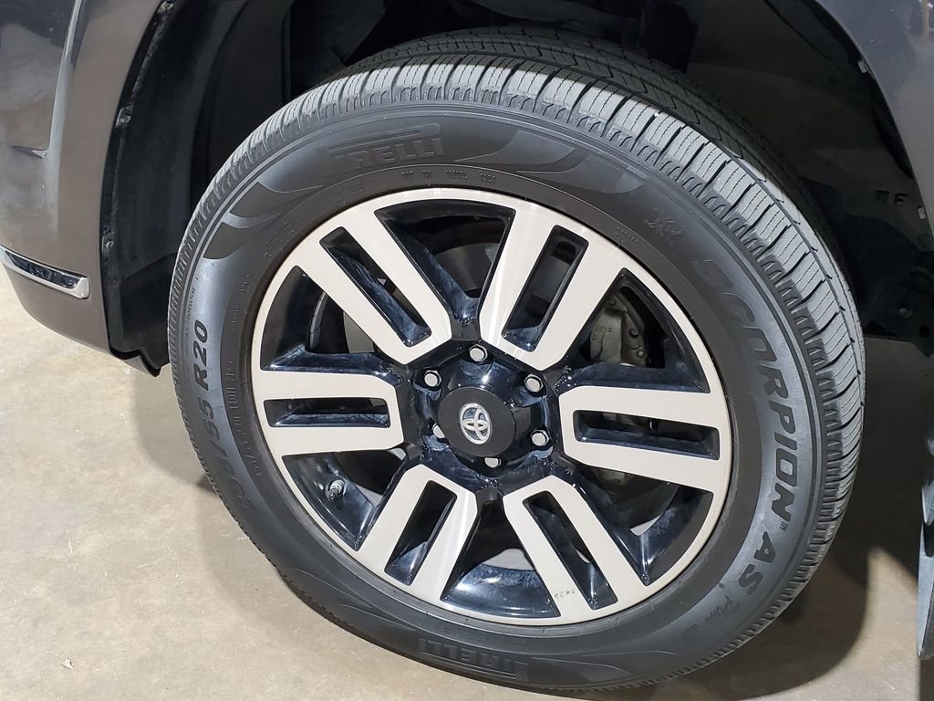 Used 2018 Toyota 4Runner Limited image 42