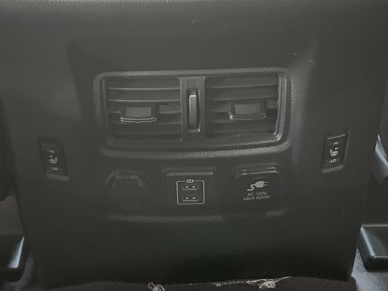 Used 2022 Nissan Titan PRO-4X w/ Pro-4x Convenience Package AWD/4WD image 27