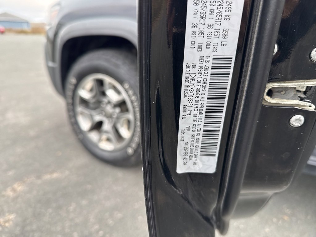 Used 2019 Jeep Cherokee Trailhawk w/ Comfort/Convenience Group image 32