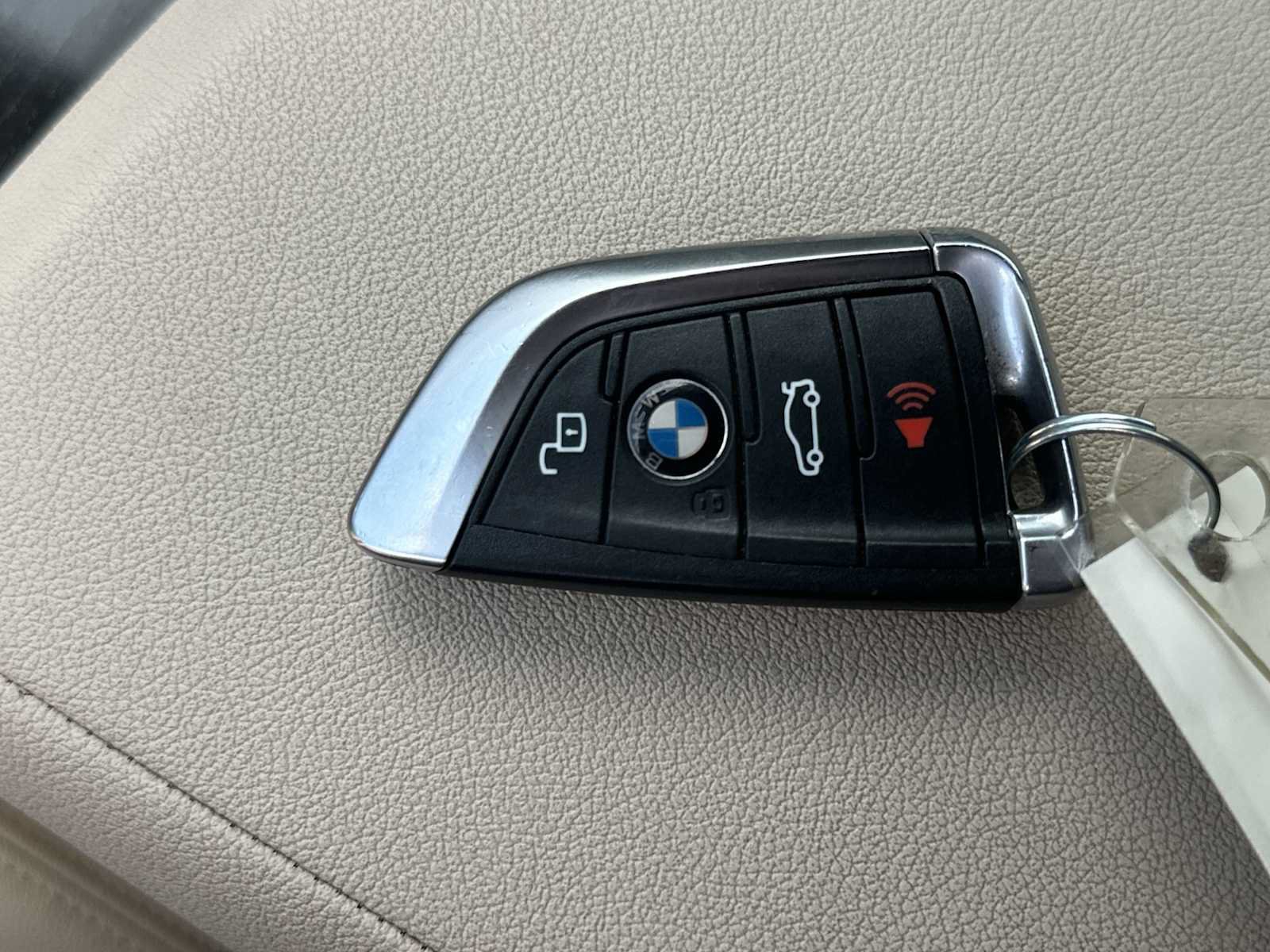 Used 2020 BMW 330i xDrive Sedan w/ Convenience Package AWD/4WD image 26