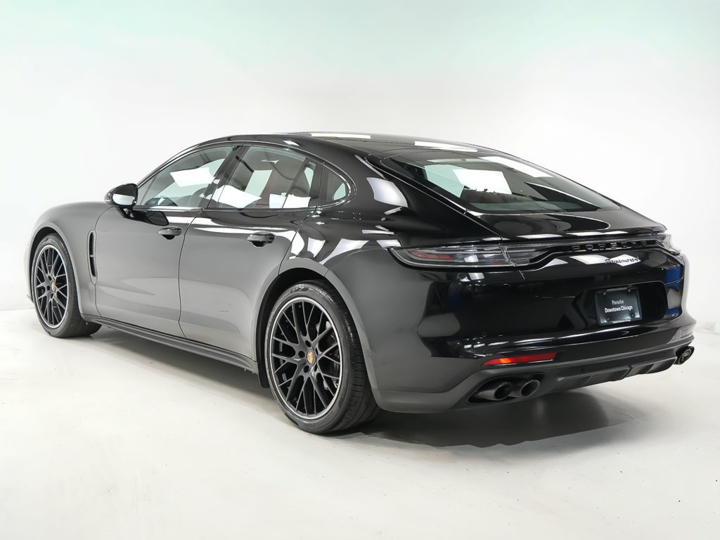 Certified 2023 Porsche Panamera 4 Platinum Edition AWD/4WD image 3