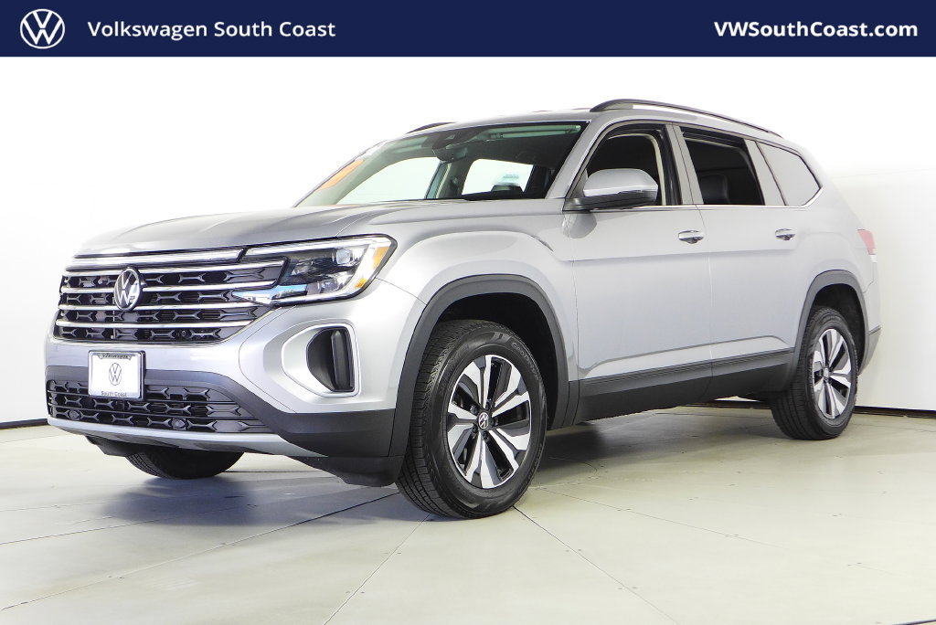 Used 2024 Volkswagen Atlas SE