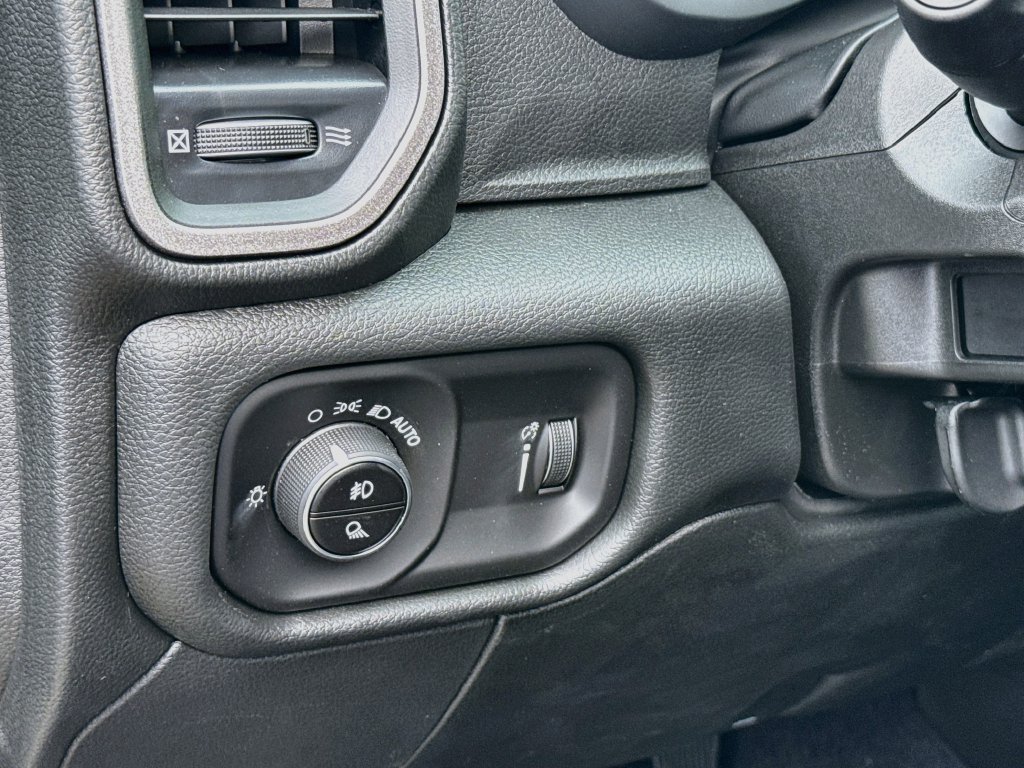 New 2026 RAM 2500 Tradesman AWD/4WD image 10