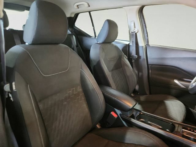 Used 2024 Nissan Kicks SV FWD image 22