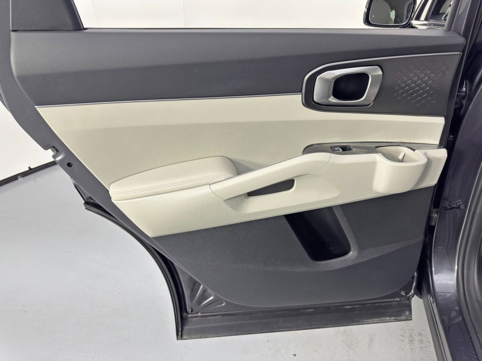 Used 2021 Kia Sorento S image 38