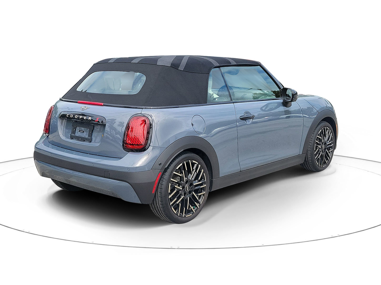 Used 2025 MINI Cooper S image 4
