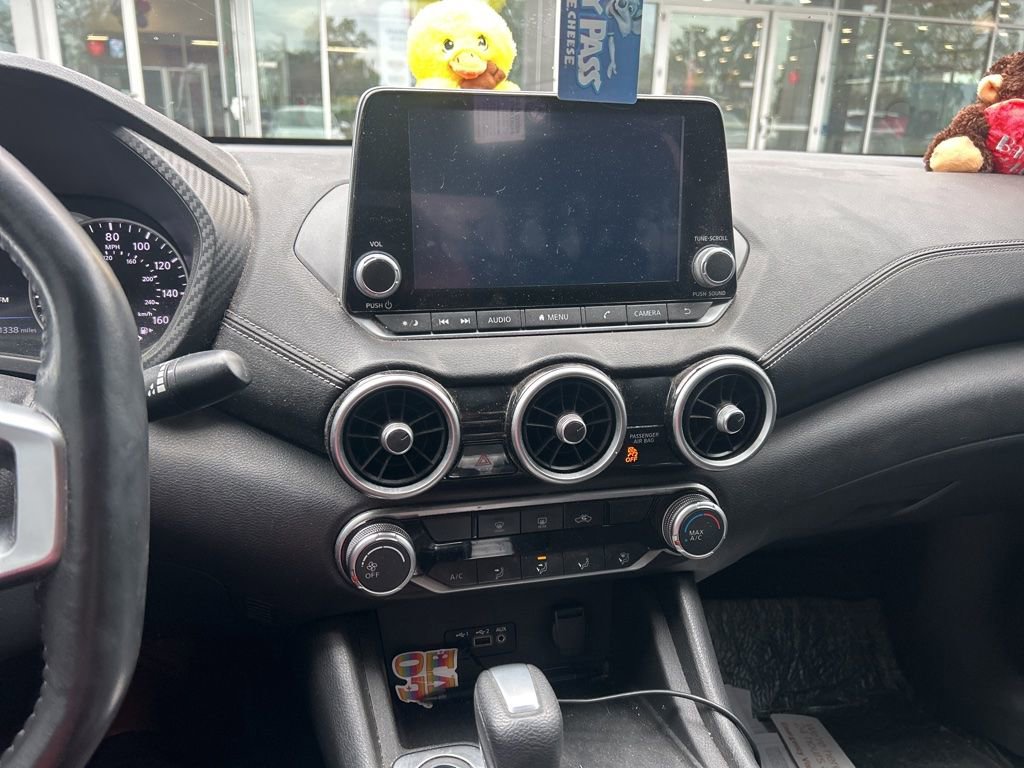 Used 2022 Nissan Sentra SV image 9