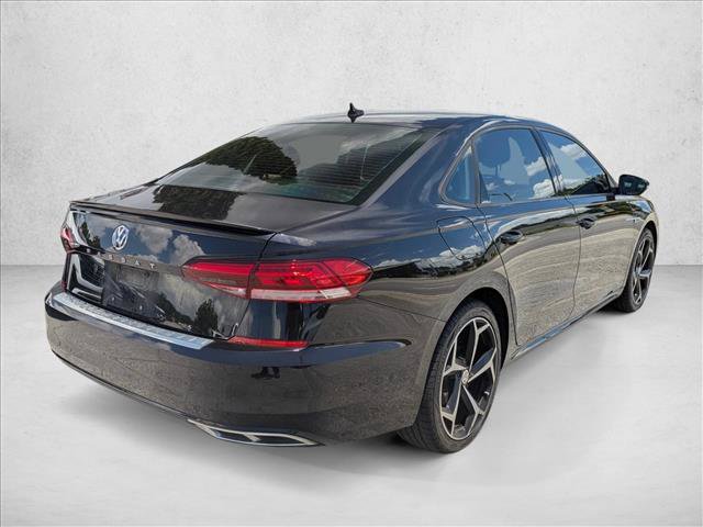 Used 2020 Volkswagen Passat 2.0T R-Line FWD image 5