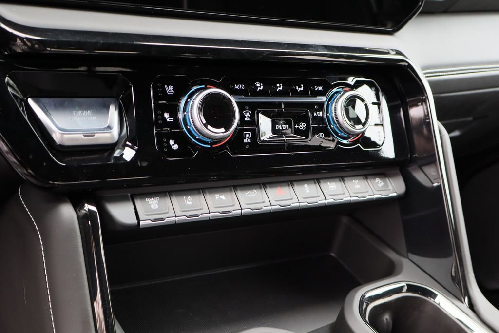 New 2026 GMC Sierra 2500 AT4X image 10