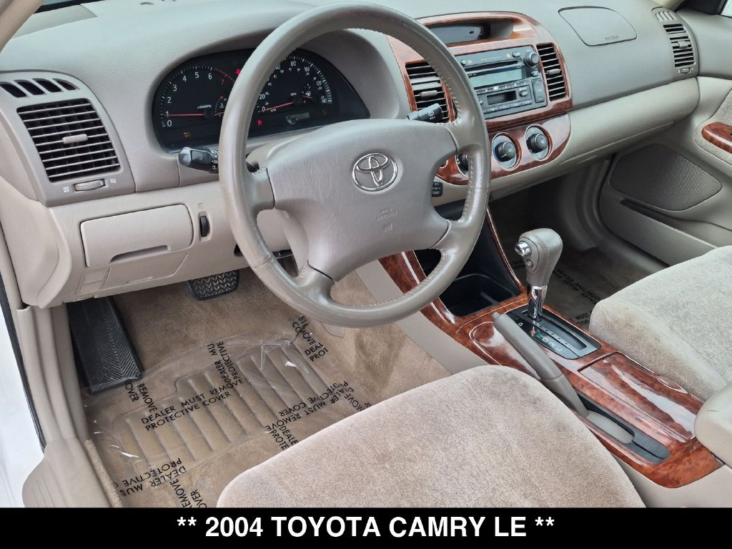 Used 2004 Toyota Camry LE w/ Limited Edition Pkg FWD image 2