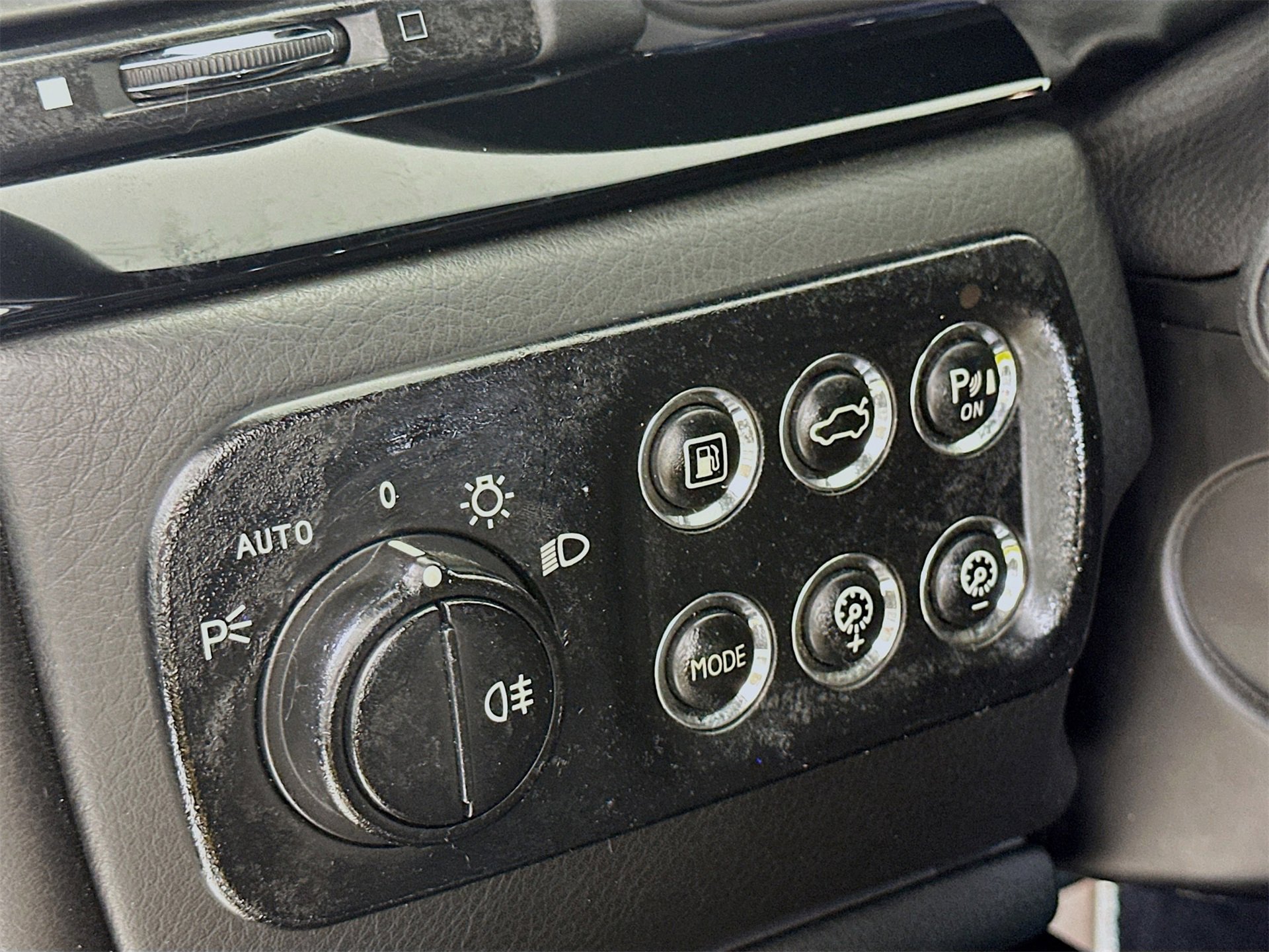 Used 2018 Maserati GranTurismo Sport image 11