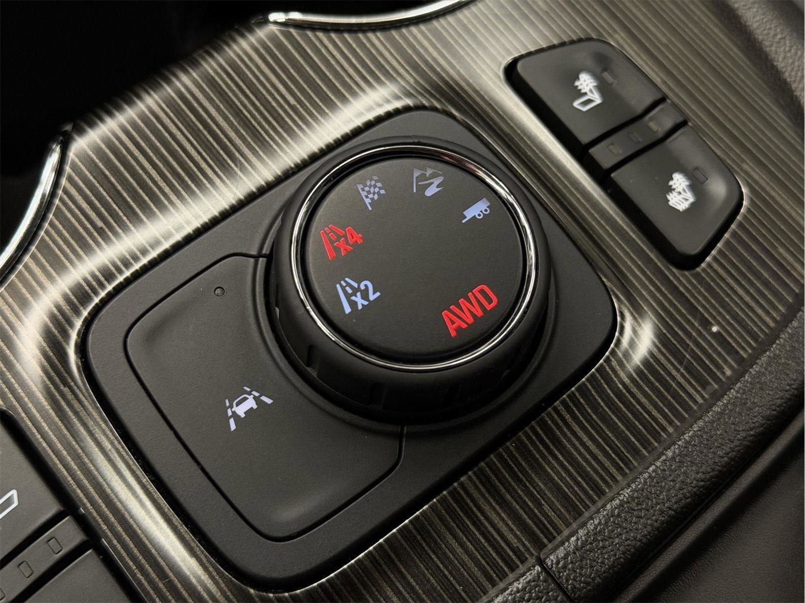 Certified 2023 GMC Acadia SLT w/ Elevation Edition AWD/4WD image 20