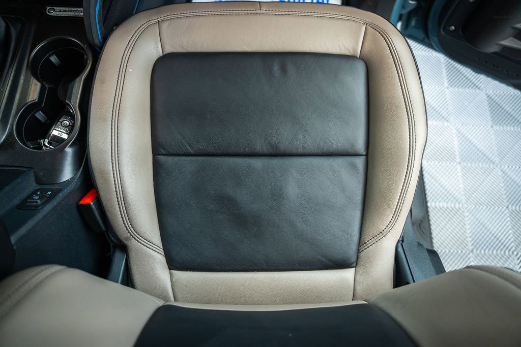 Used 2023 Ford Bronco Wildtrak image 35