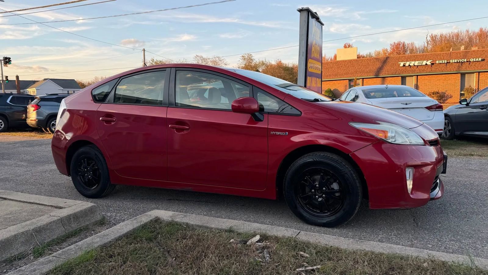 Used 2014 Toyota Prius Four image 4