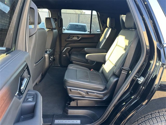 Used 2025 GMC Yukon Denali image 24