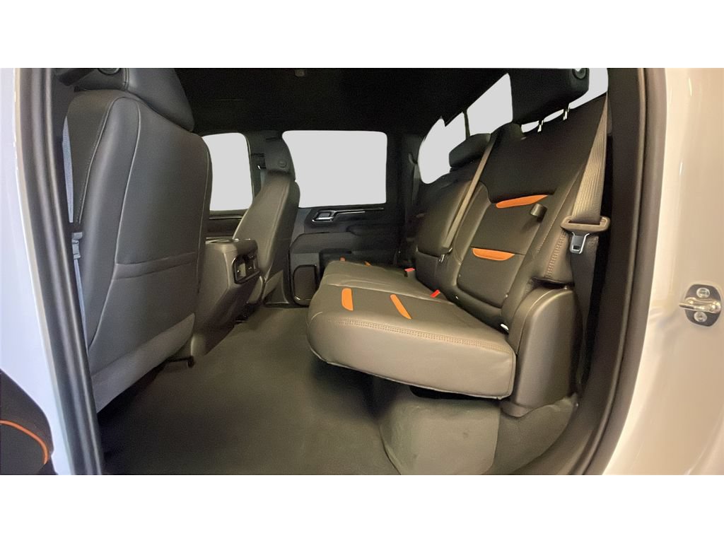 New 2026 GMC Sierra 2500 AT4 w/ AT4 Premium Plus Package AWD/4WD image 15