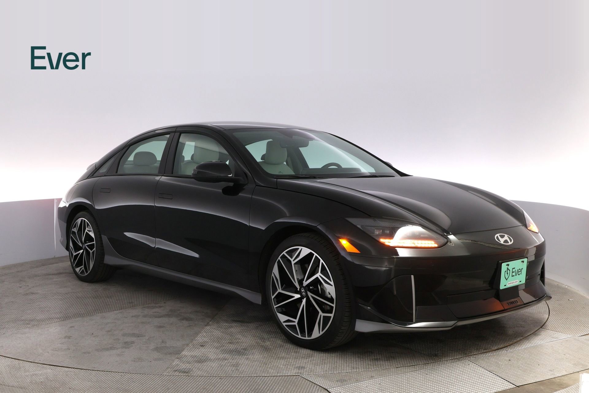 Used 2024 Hyundai Ioniq 6 SEL image 13