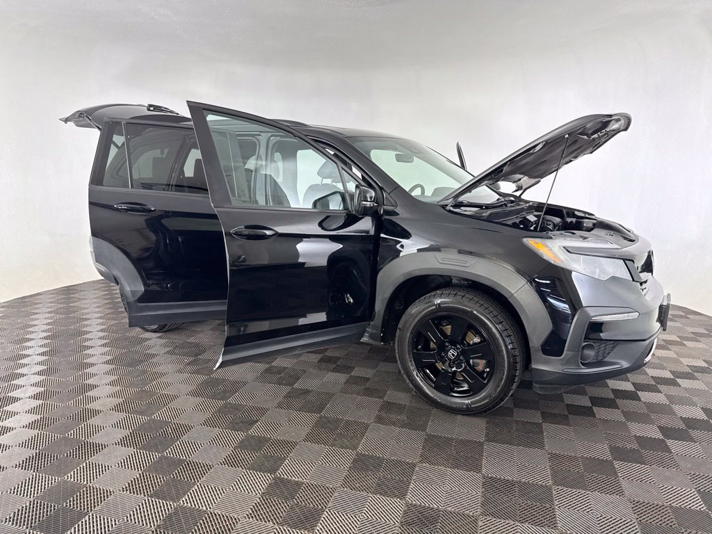 Certified 2022 Honda Pilot TrailSport image 13